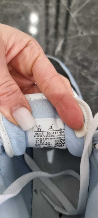 Nike Air Jordan 1 Mid GS Ice Blue
