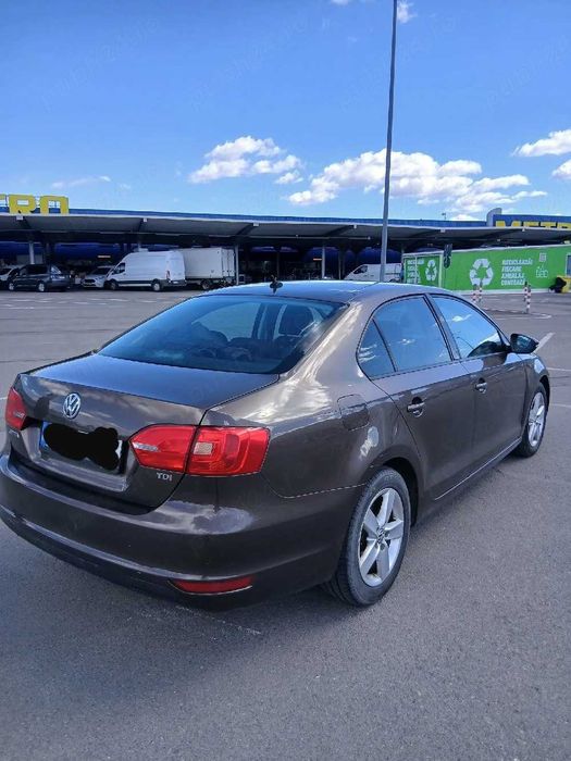 VOLKSWAGEN Jetta 2012 — imagine 4