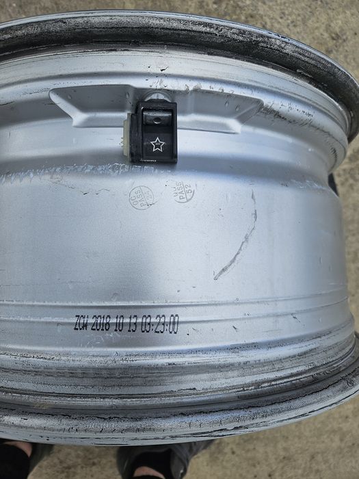 Vând jante BMW r18 X3 X4 X5 5×112