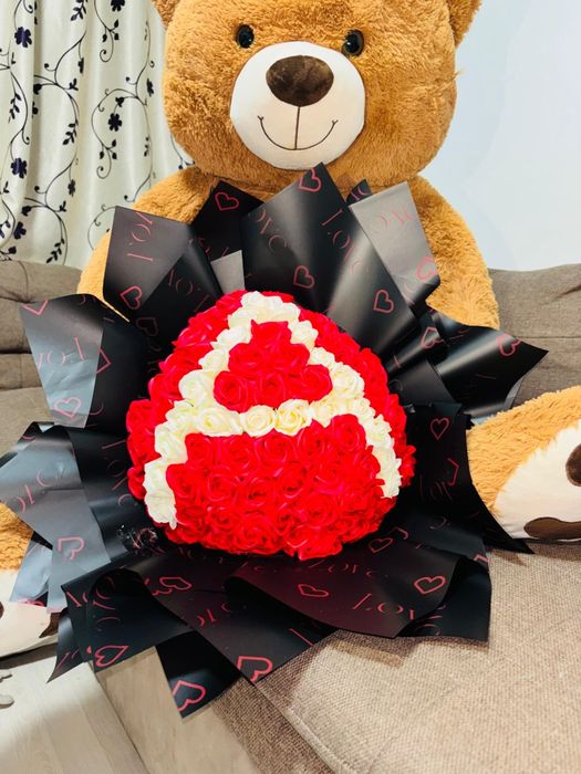 Creez cadouri care spun povestea ta.