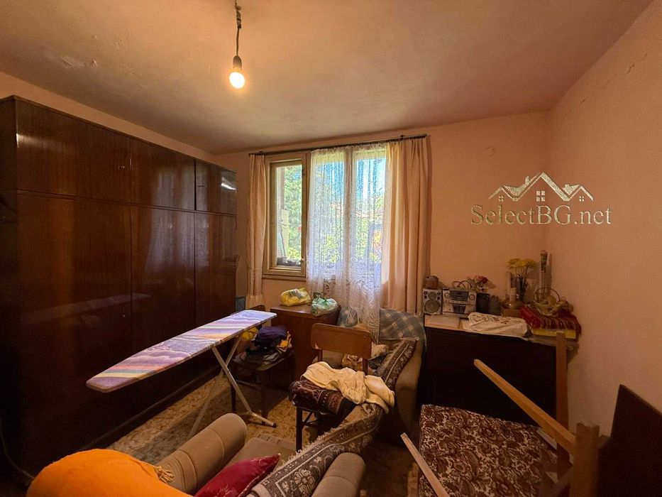 Продава се Къща в Велико Търново, Варуша - 250 кв.м за 1680 €/кв.м - Снимка #12