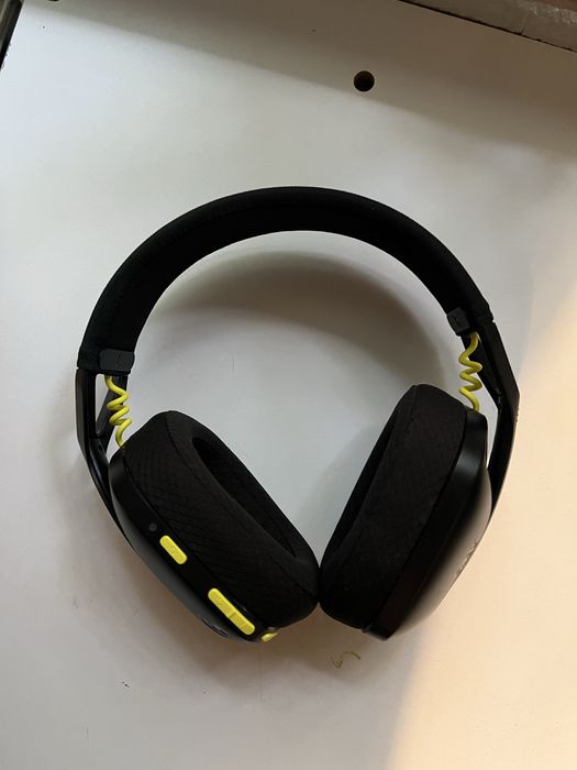Casti Logitech g435