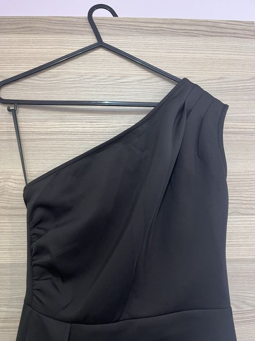 Рокля за официален повод