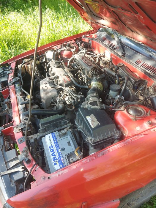 Продаю авто Мазда-626