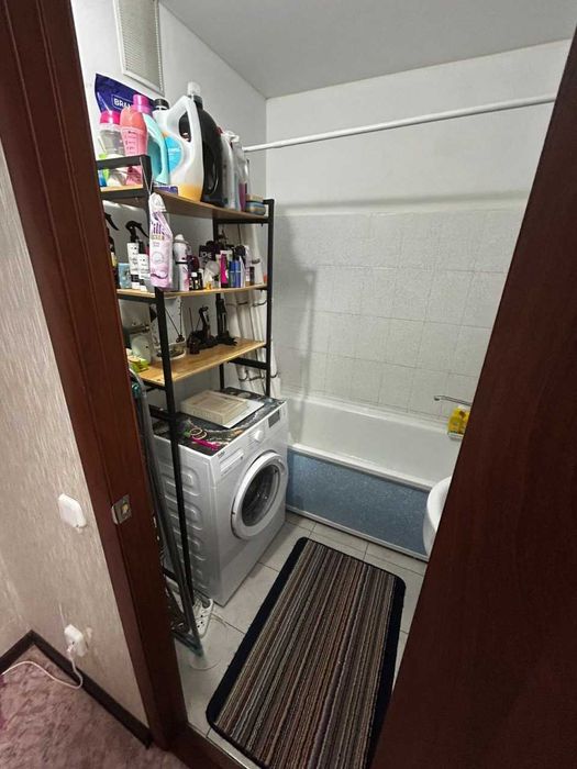 Продам 1-ю квартиру мкр. Аэропорт