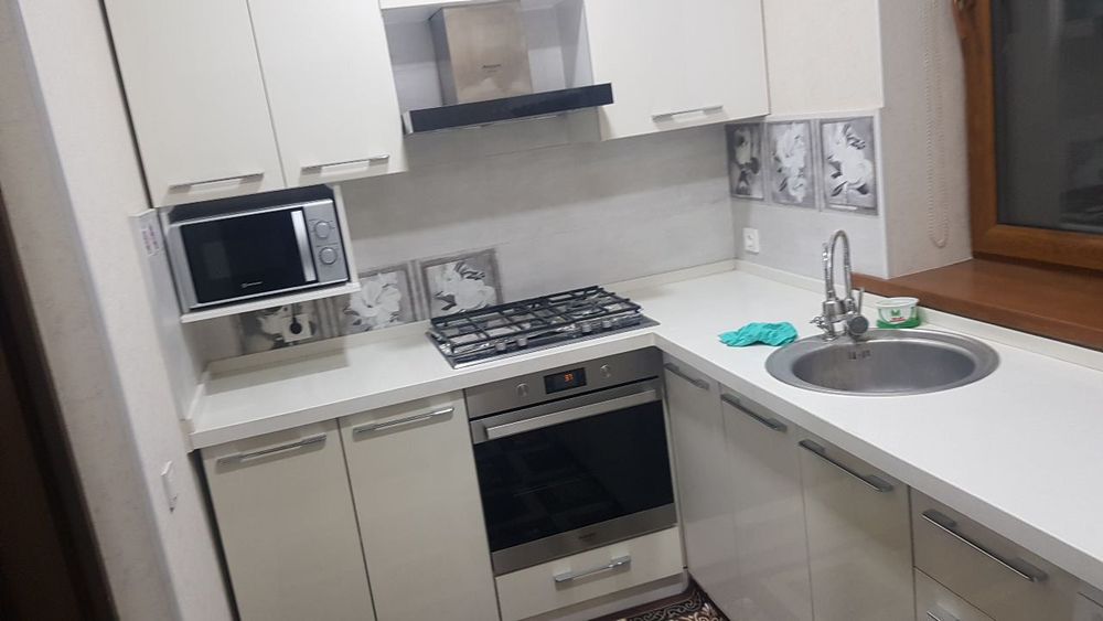 Сдаётся 3/2/5 на массиве Ахмад Югнакий с ремонтом