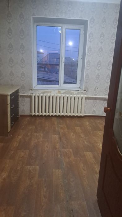 Возле Базара 3 - комнатная