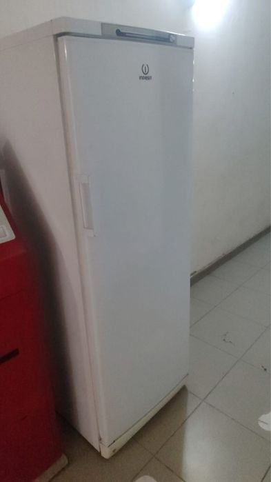 Срочно продается морозильник