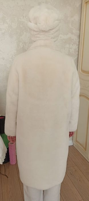 Продам эко шубу под норку