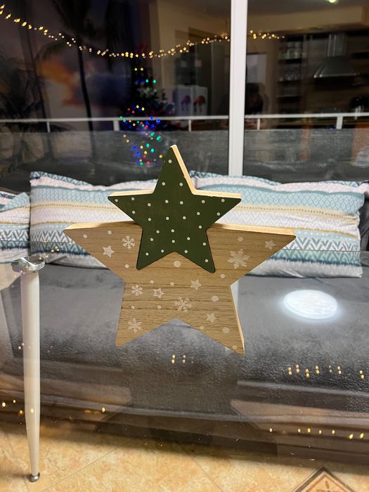 Дървена звезда декорация