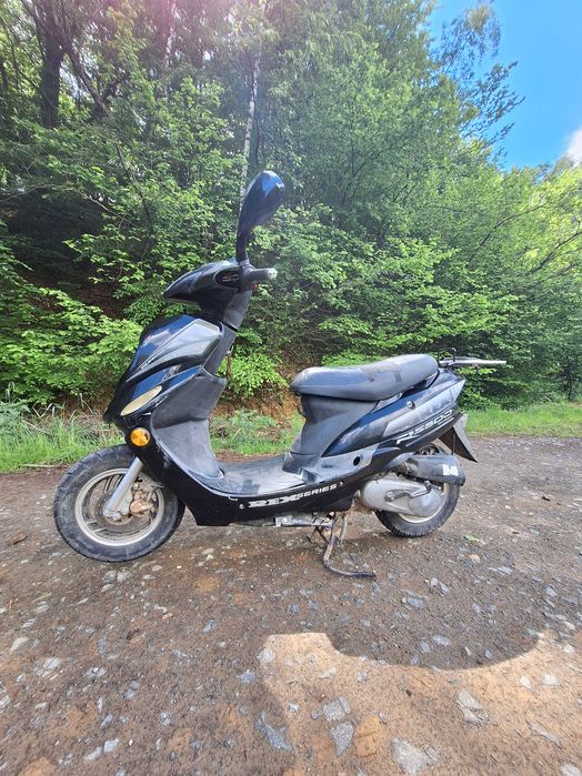 Scuter 49cc 4 timpi