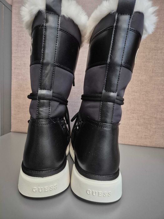 GUESS ботуши 37 номер