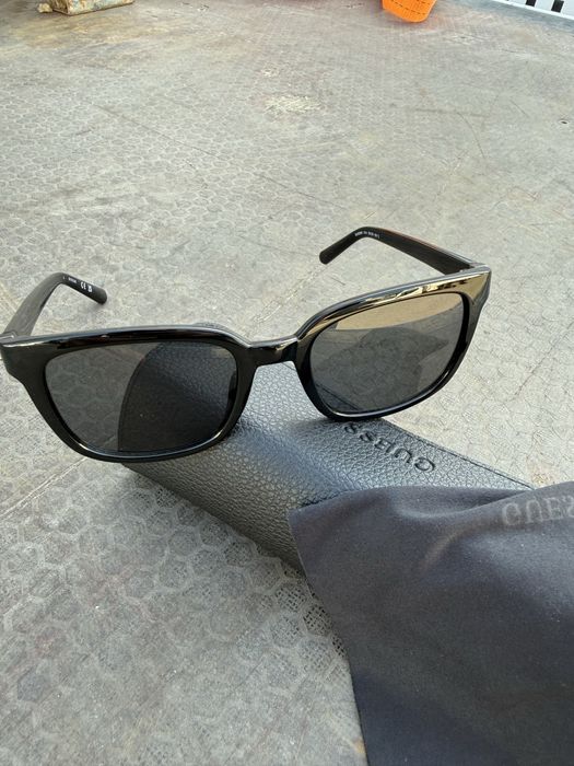 Vand ochelari de soare GUESS