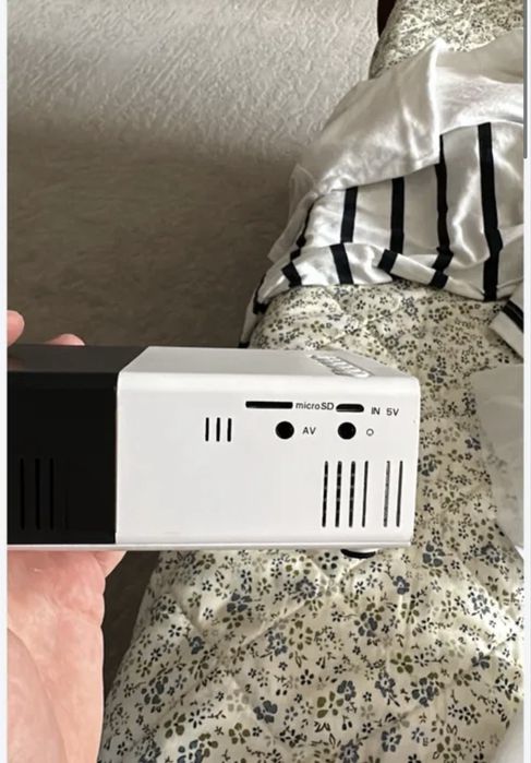 Video proiector led nou