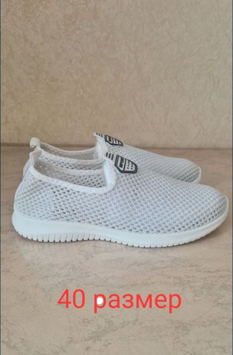 Женская новая обувь