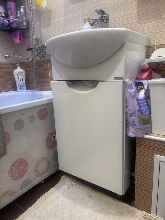 Тумба с  раковиной