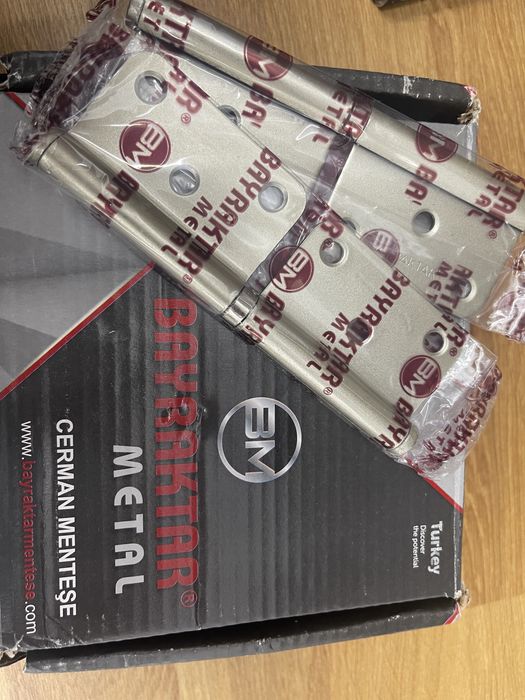 Брави за интериорна врата и панти за интериорна врата