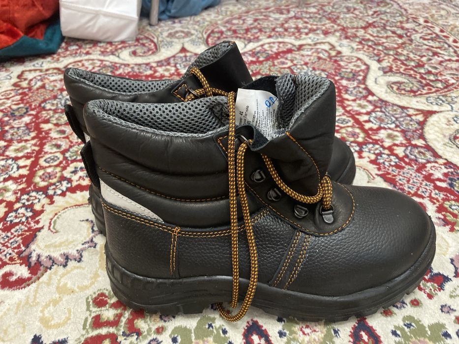 41,43раз Продам ботинки спец