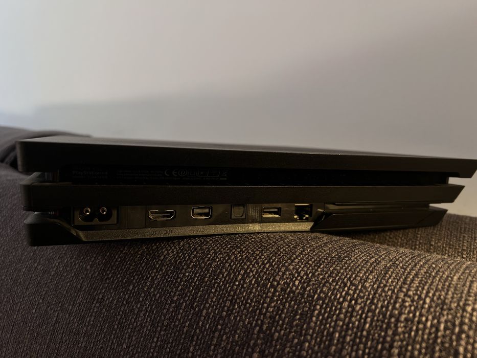 PlayStation PS4 Pro, 1Tb