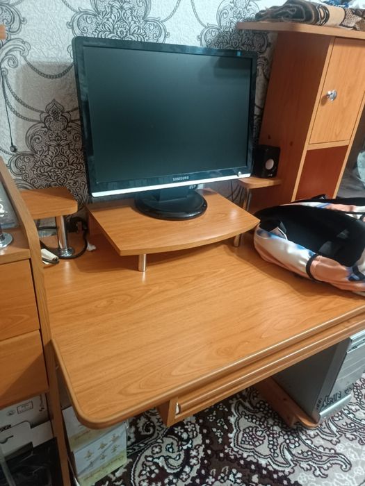 Срочно продаю Игровой компютерь хоршим состояние отдам дешево