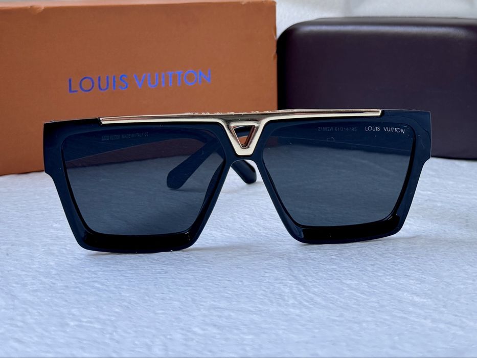 Мъжки слънчеви очила маска 2 цвята черни