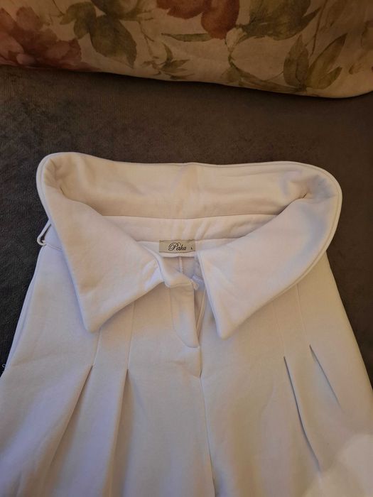 Pantaloni stare impecabila