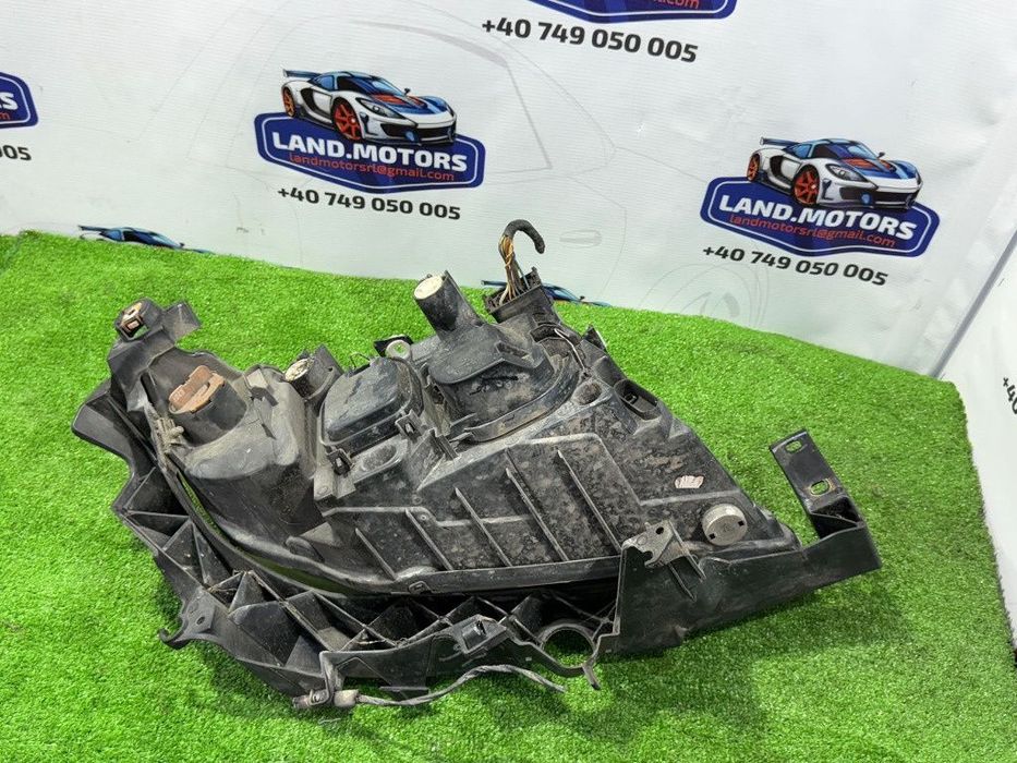 Far uk stanga 2008 bmw 318i seria 3 e90 lci 2.0 benzina cod oem 63116942724 89311650 2011-2019