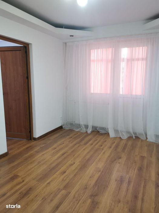 2 camere, Trivale, etaj 3, renovat, finisaje moderne