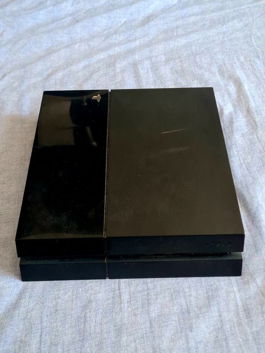 Ps 4 pro + проектор + 4 джойстик + Fifa24