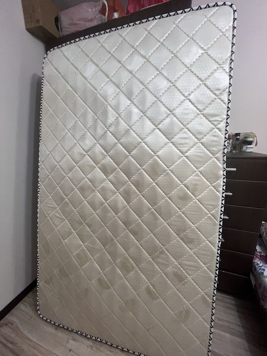 Продается Матрас