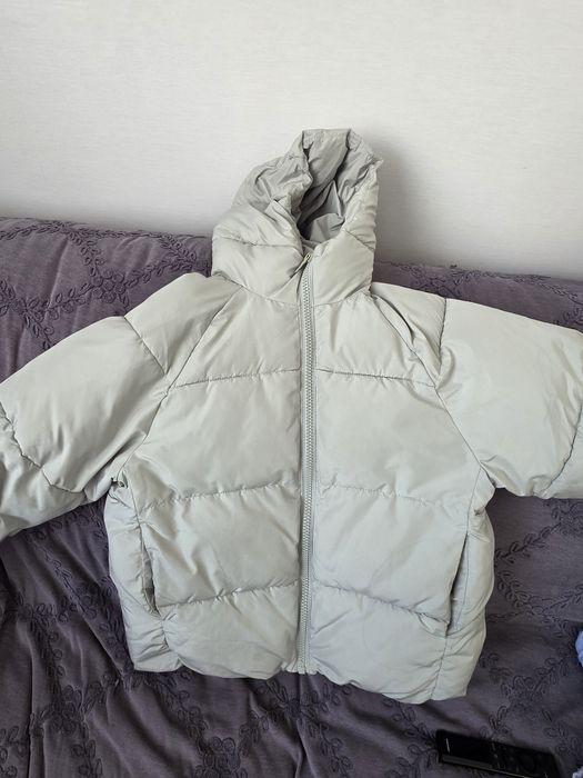Продам пакет одежды на девочку Zara 152 рост