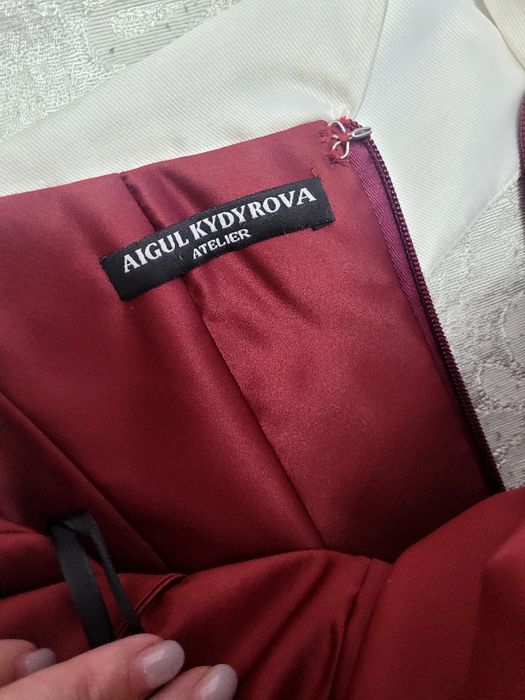 Женская одежда, платья