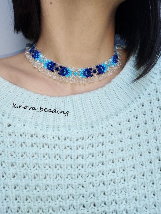 Украшения чокеры из бисера