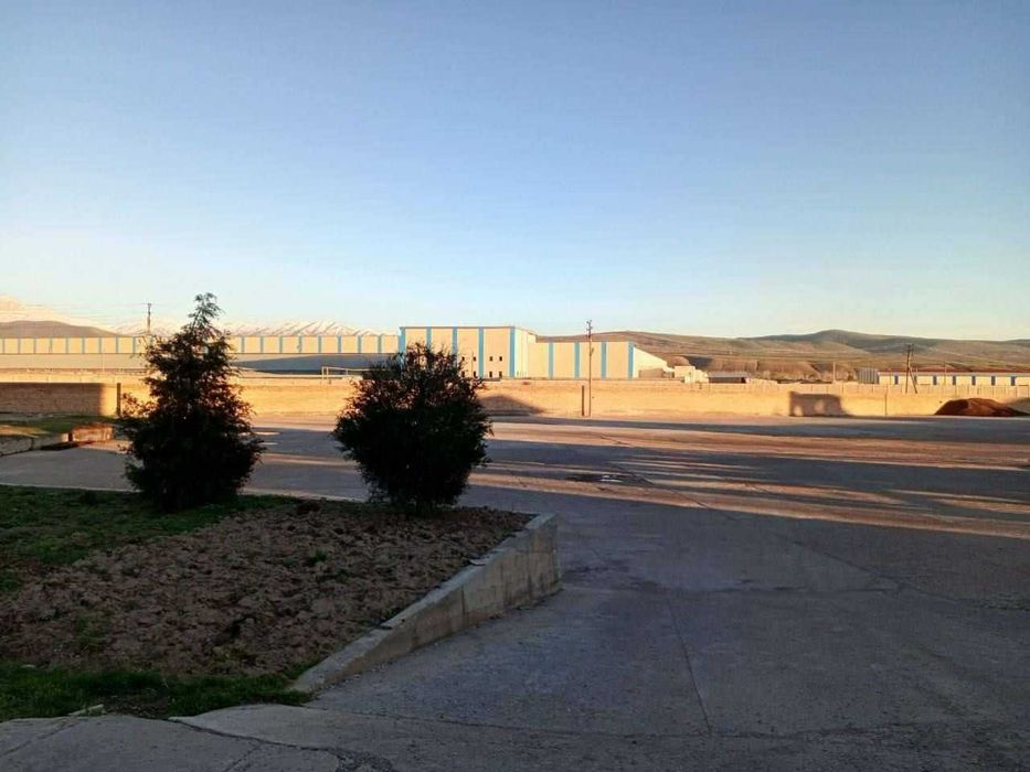 Продаётся 9 га производственная база.