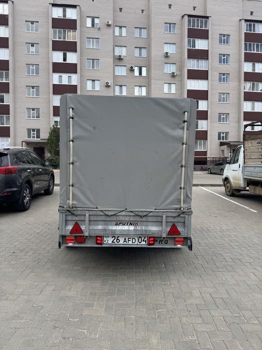 Продам прицеп легковой спутник про 3 метр