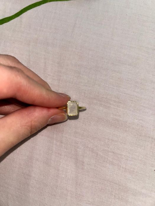 Кольцо с Лунным камнем