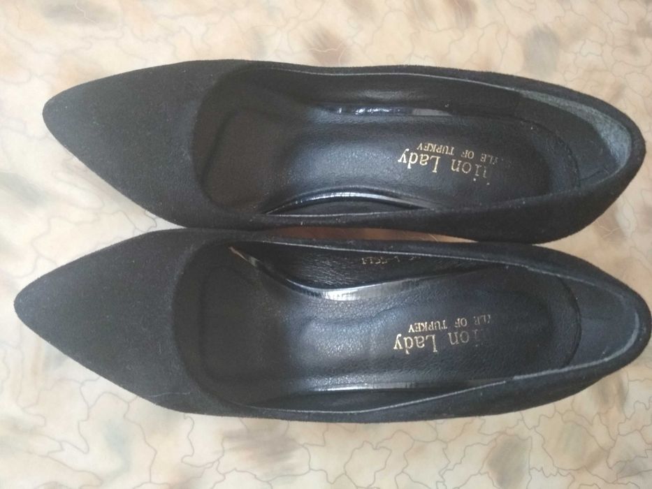 Туфли черные бархатные