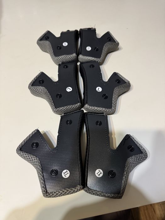 Casca moto cross atv + ochelari , marime 52-59 cm , NOU