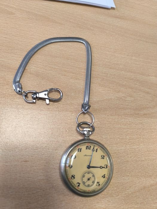 Стар руски часовник Молния