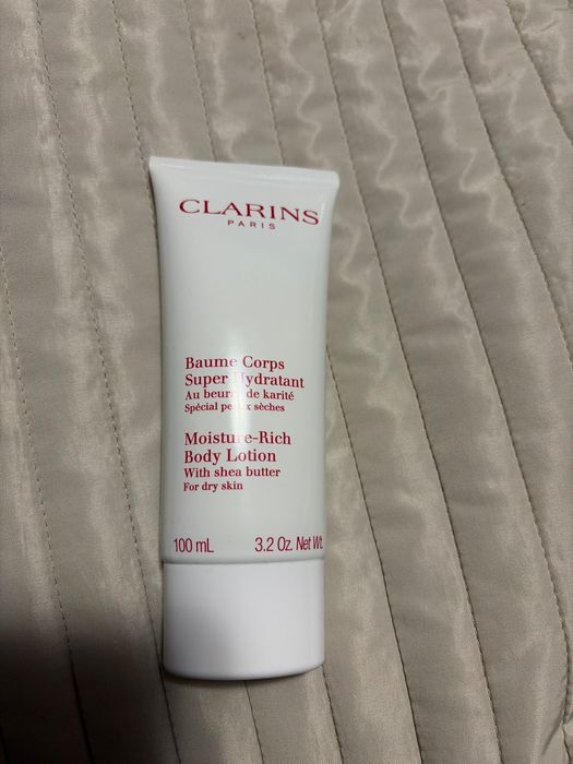 Clarins Paris Body Lotion