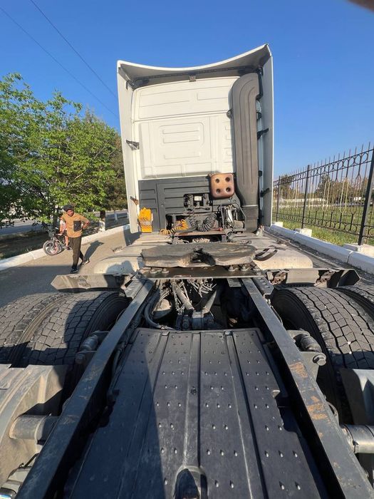 Mercedes Actros 2011yil
