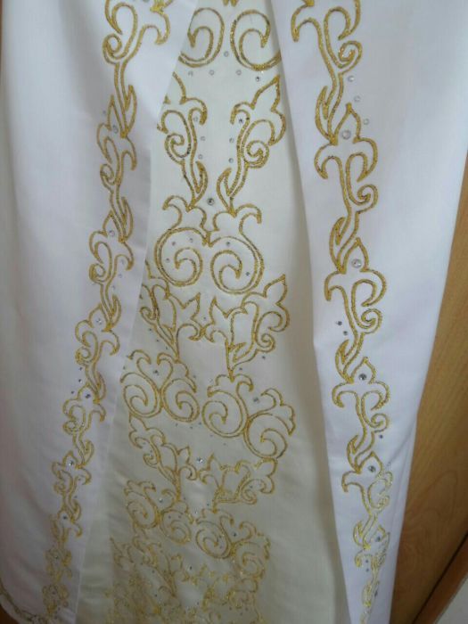 Платье на узату той