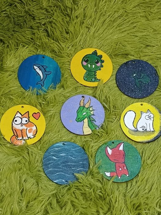 Деревянные брелки на заказ