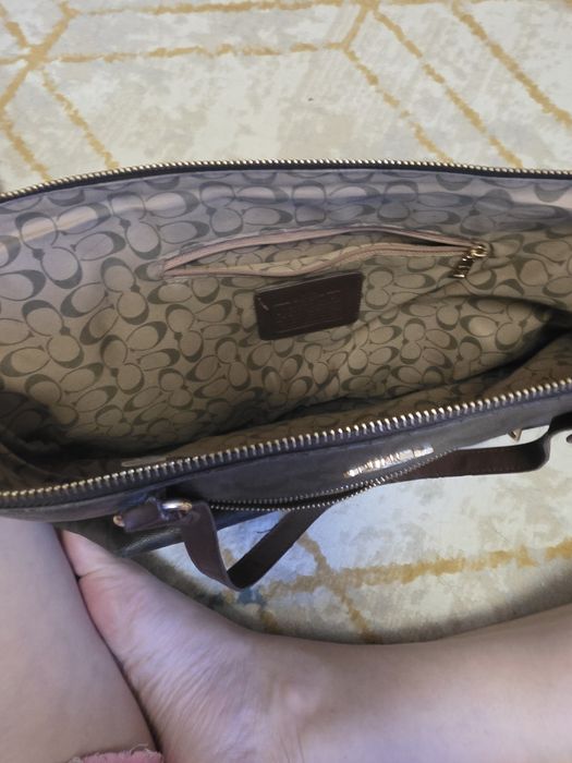 Продам сумку  COACH