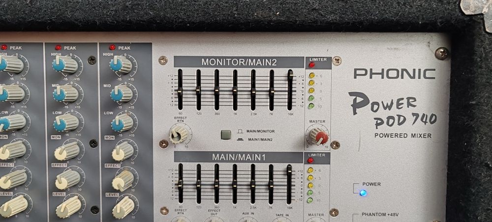 Amplificator mixer Phonic Pod 740