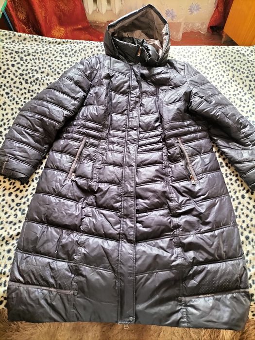 Продам пуховик женский