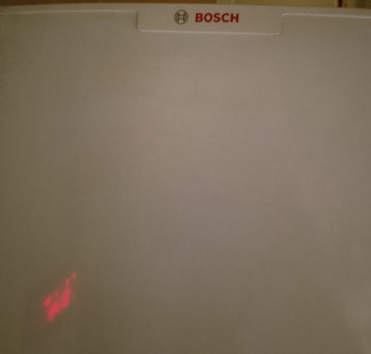 Combină frigorifică BOSCH . Dezghețare automată . 499 LEI . IAȘ