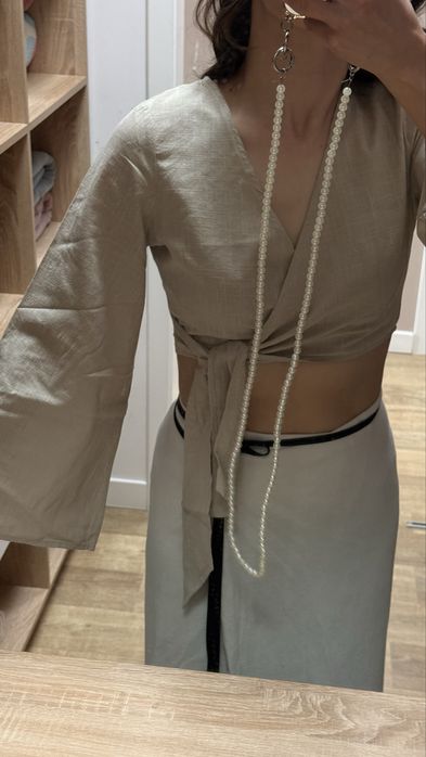 Zara кофточки XS возможно для подростков