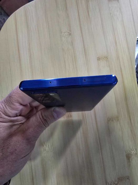 Продам Samsung Note 20