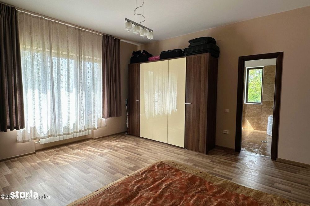 Tamasi - langa padure, casa 300 mp teren 711 mp, personalizabila